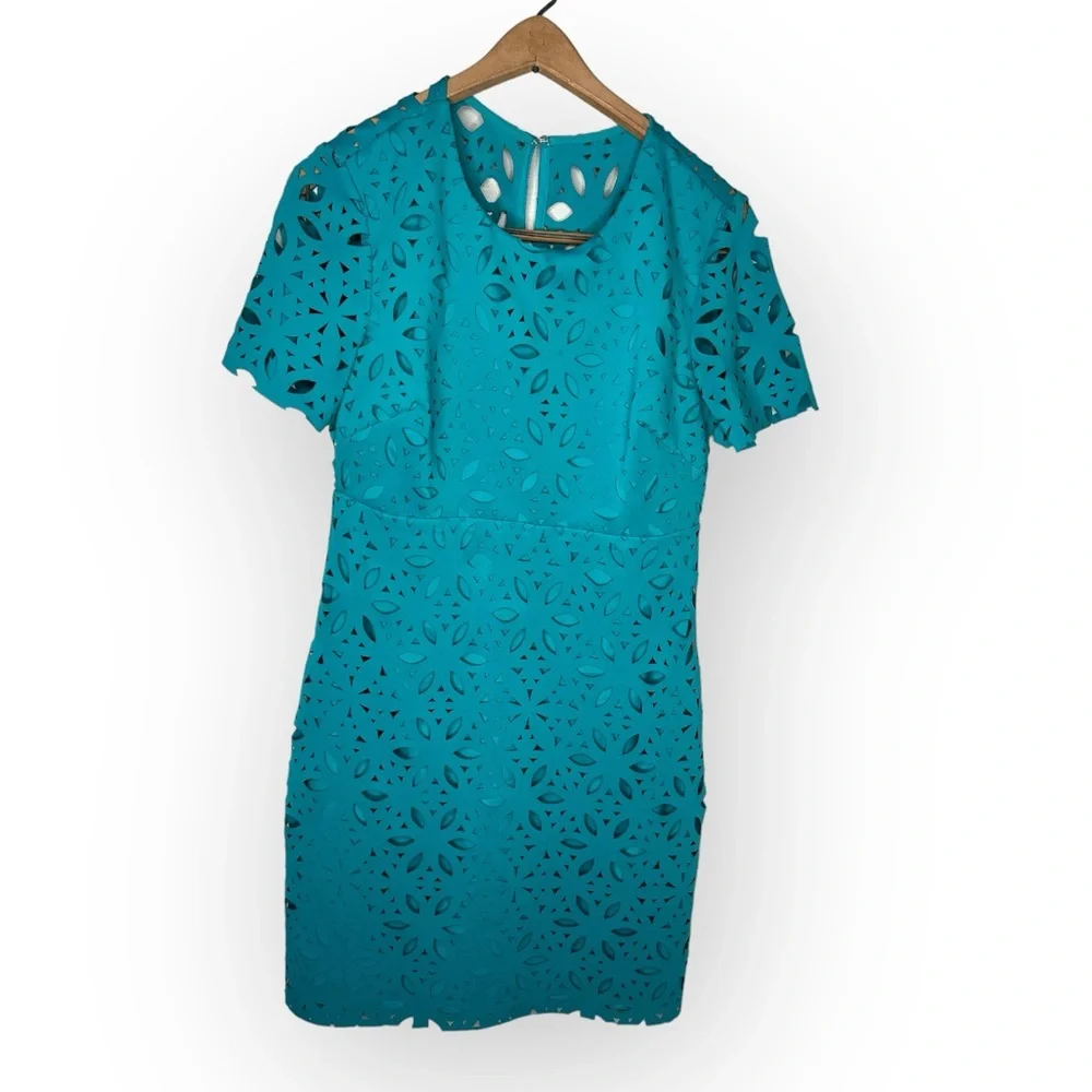 TRINA TURK Women’s Sz 6 Boho Dynamix Turquoise Shift Short Sleeve Dress‎